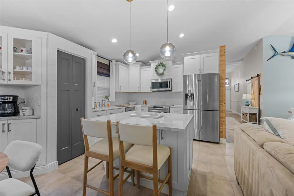 4221 Bluff Harbor Way Wellington, FL 33449