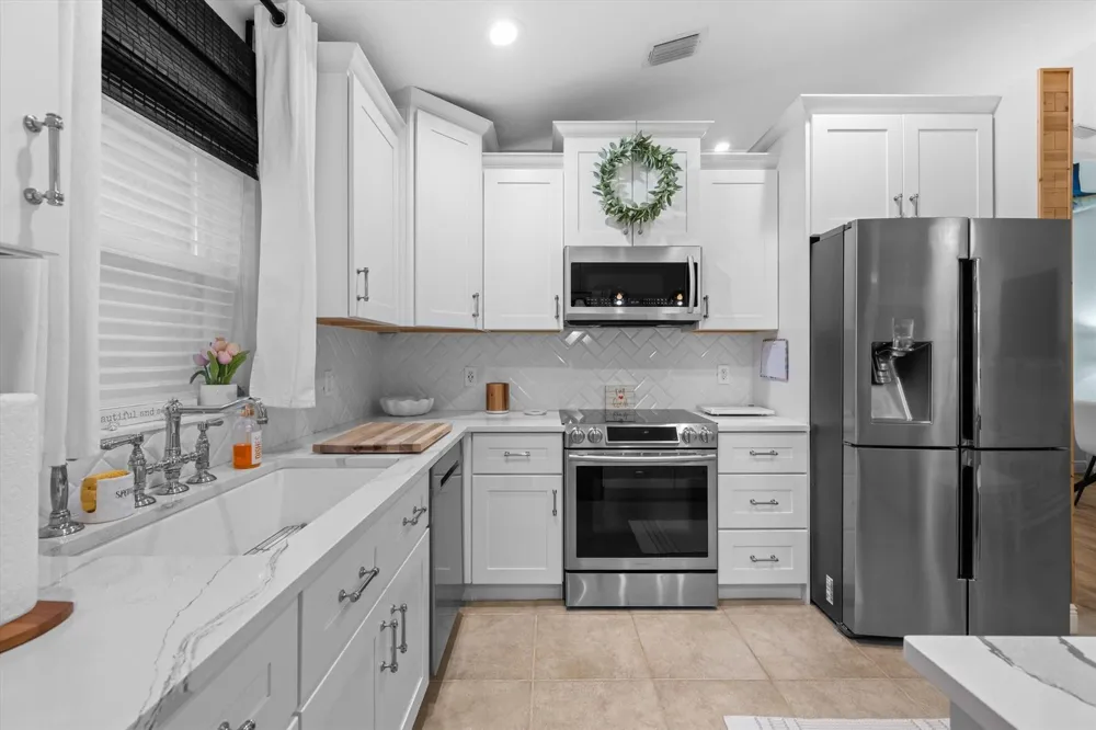 4221 Bluff Harbor Way Wellington, FL 33449