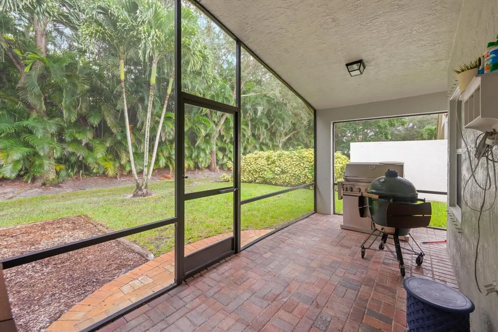 4221 Bluff Harbor Way Wellington, FL 33449