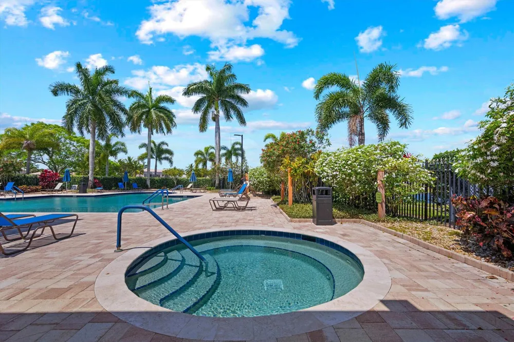 4221 Bluff Harbor Way Wellington, FL 33449