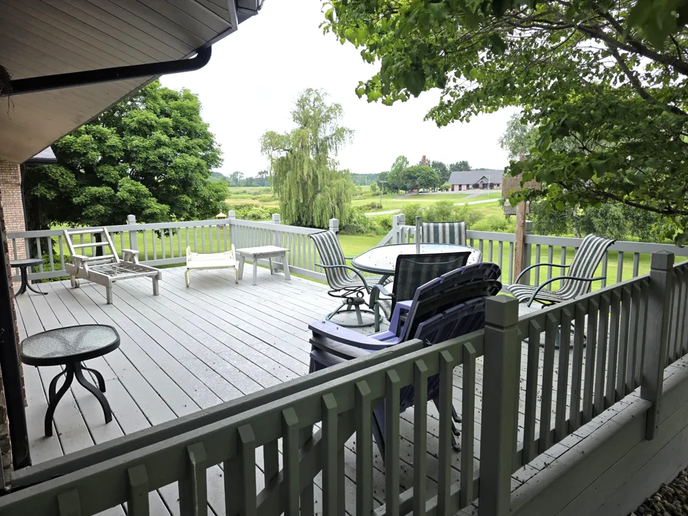 7290 Wingeier Avenue SE Bowne Township, MI 49302