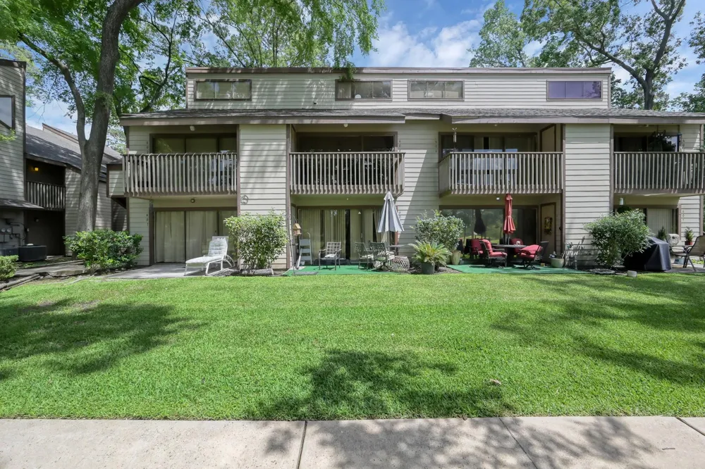 12900 Walden Road #216B Montgomery, TX 77356