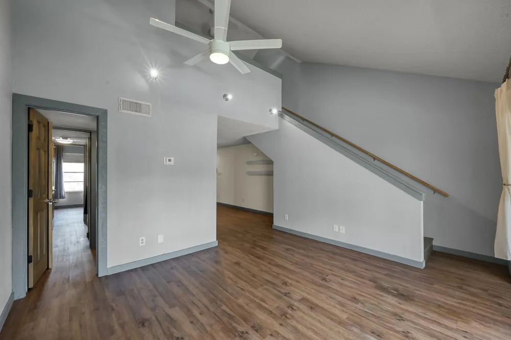 12900 Walden Road #216B Montgomery, TX 77356