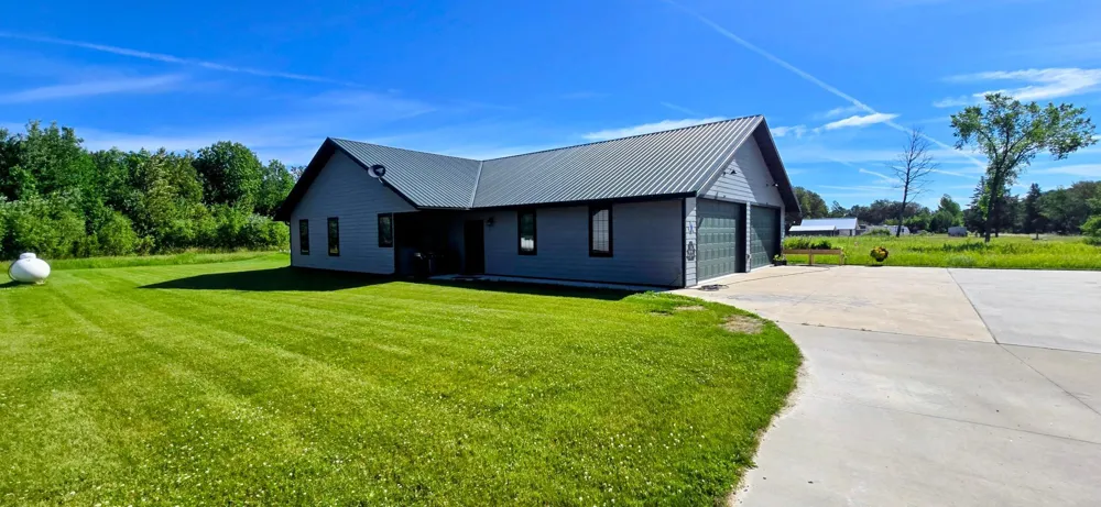 17668 Birch Drive NW Angle Inlet, MN 56711