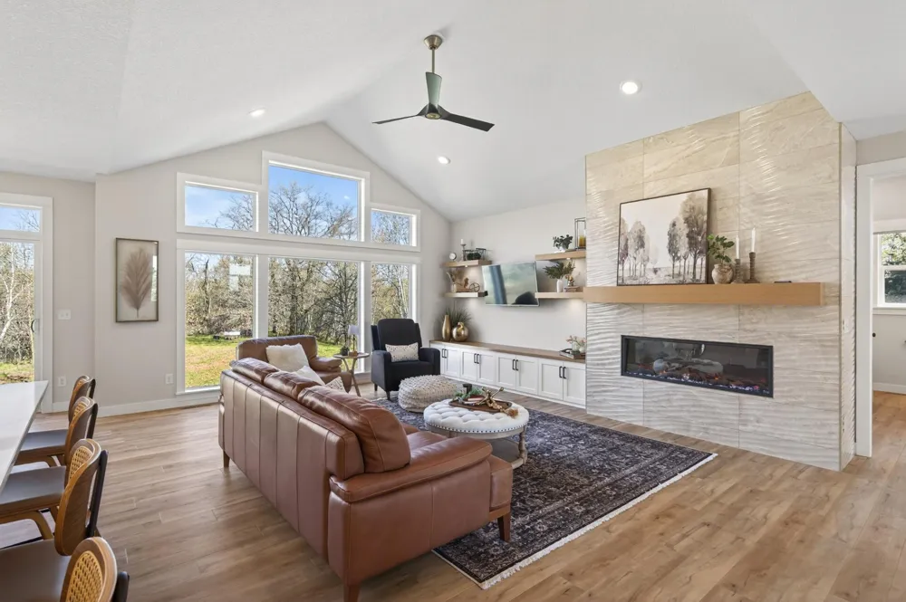 20718 Tamarack Street NW Oak Grove, MN 55011