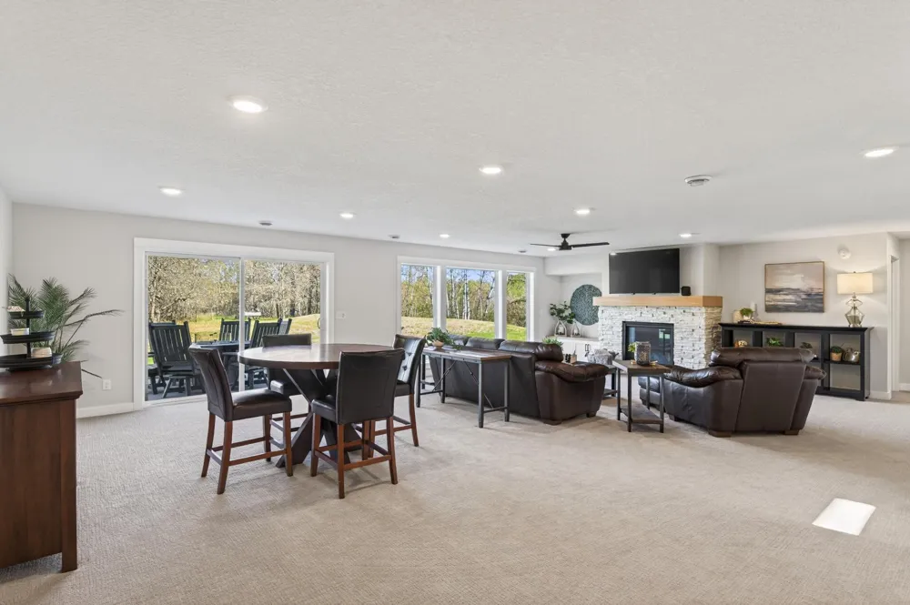 20718 Tamarack Street NW Oak Grove, MN 55011