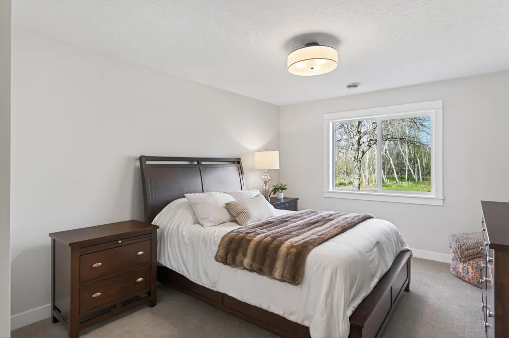 20718 Tamarack Street NW Oak Grove, MN 55011