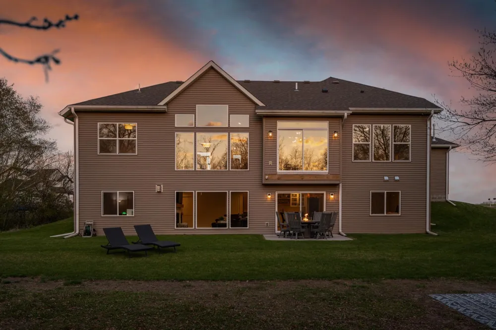 20718 Tamarack Street NW Oak Grove, MN 55011