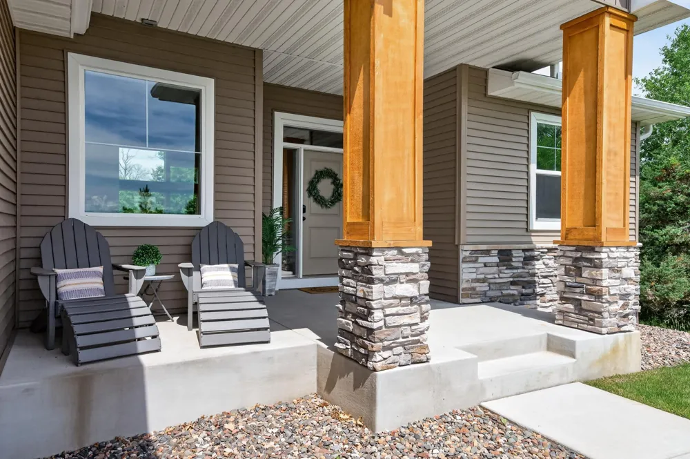 20718 Tamarack Street NW Oak Grove, MN 55011
