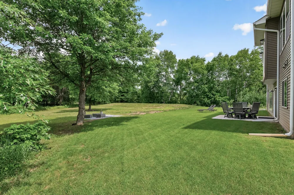 20718 Tamarack Street NW Oak Grove, MN 55011