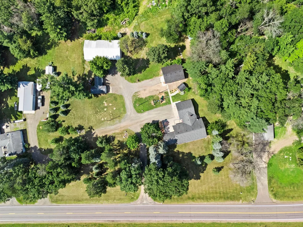 3097 325th Avenue NW Cambridge, MN 55008