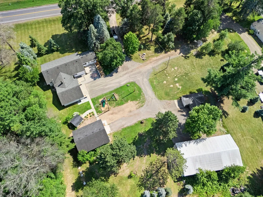 3097 325th Avenue NW Cambridge, MN 55008