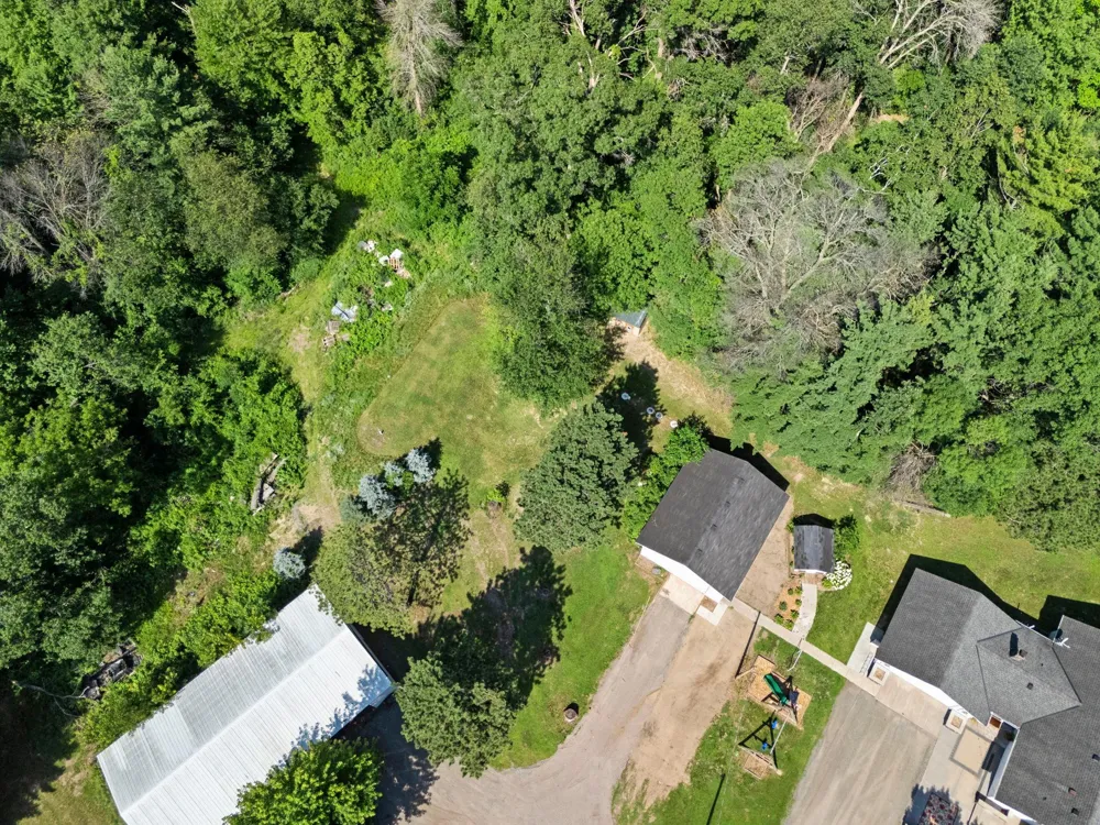 3097 325th Avenue NW Cambridge, MN 55008