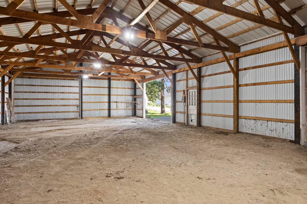 3097 325th Avenue NW Cambridge, MN 55008
