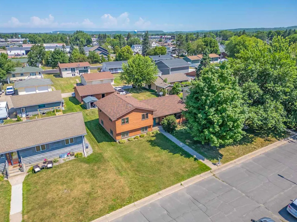 1221 21st Street S Virginia, MN 55792