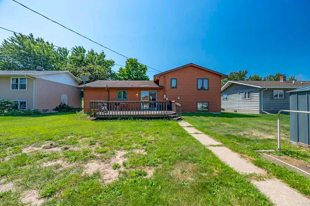 1221 21st Street S Virginia, MN 55792
