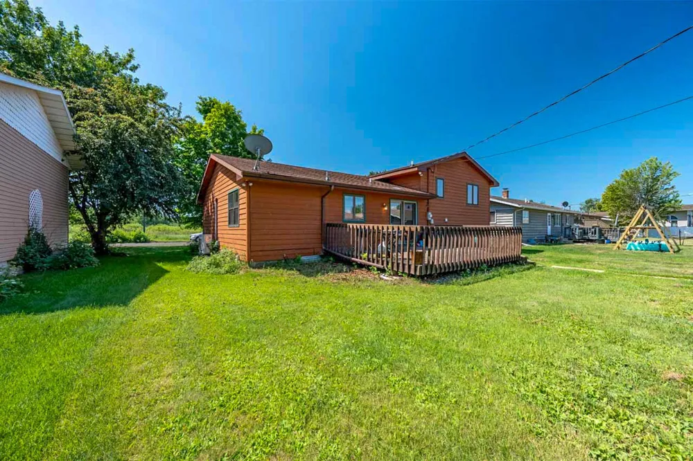 1221 21st Street S Virginia, MN 55792