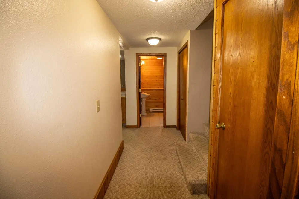 1221 21st Street S Virginia, MN 55792