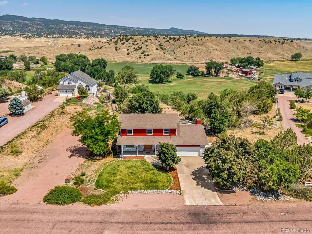1004 Ridgeview Place Canon City, CO 81212