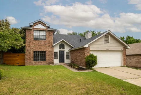 2108 Warfield Way