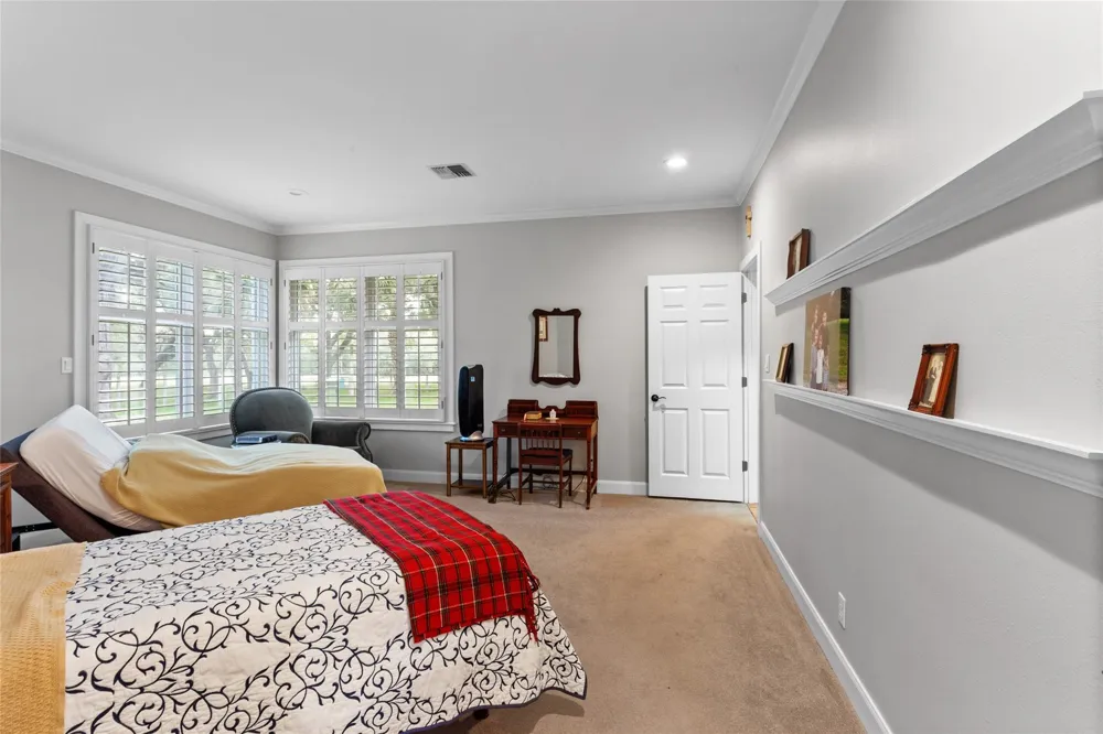 801 Treasure Oaks Road Inez, TX 77968