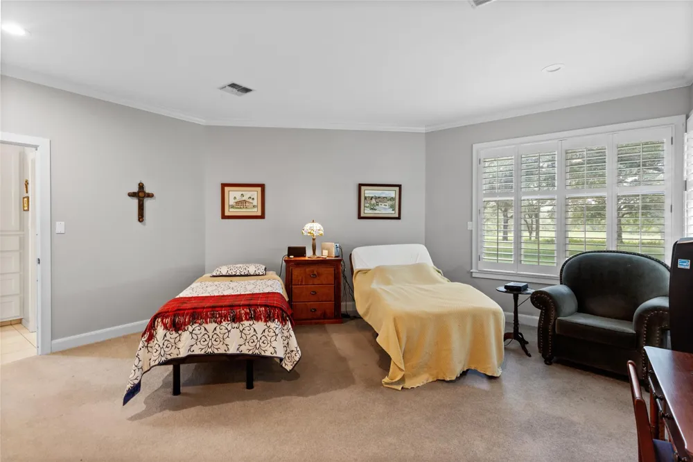 801 Treasure Oaks Road Inez, TX 77968