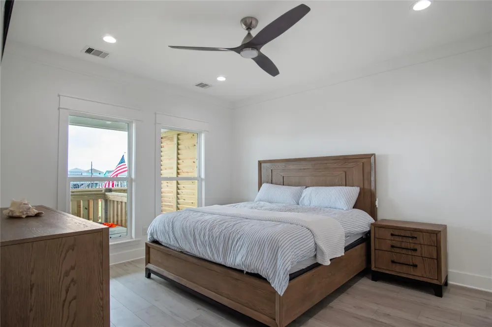 131 South Mae Cir S Crystal Beach, TX 77650