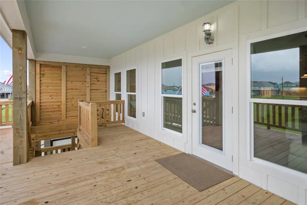 131 South Mae Cir S Crystal Beach, TX 77650