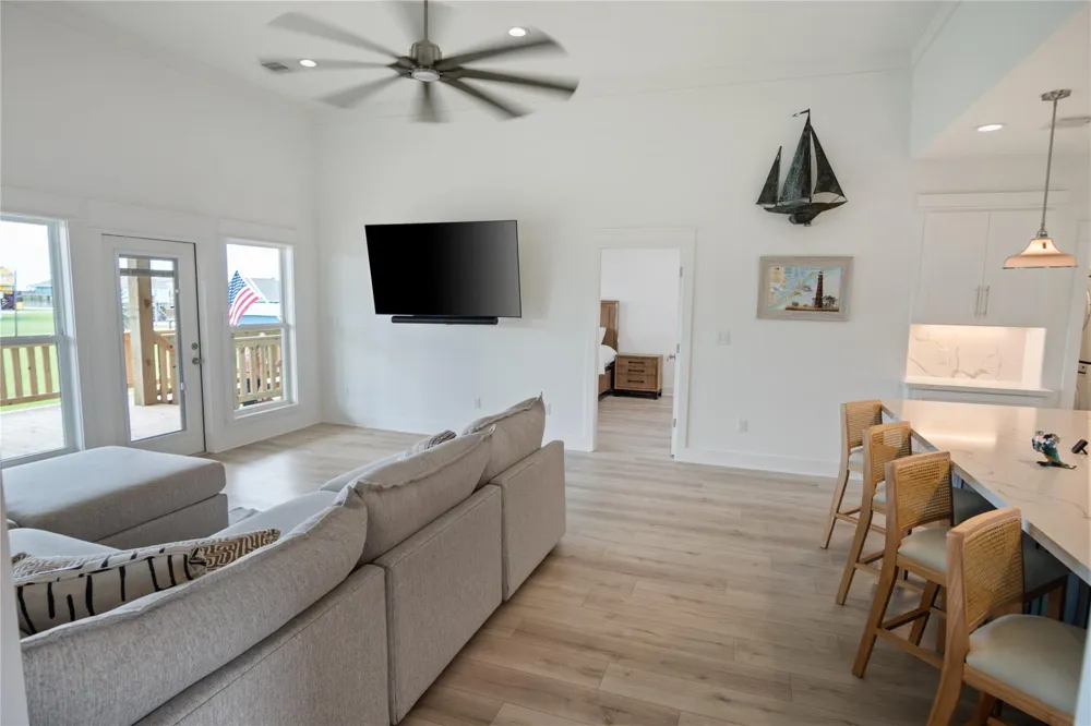131 South Mae Cir S Crystal Beach, TX 77650