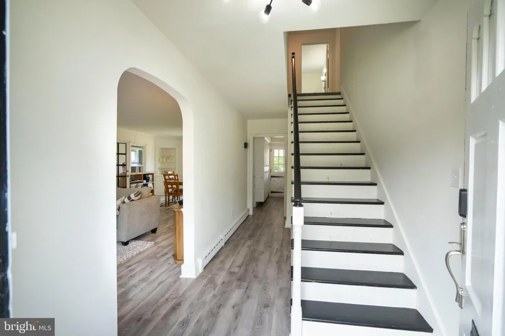 18 SUNSET ROAD Lewistown, PA 17044