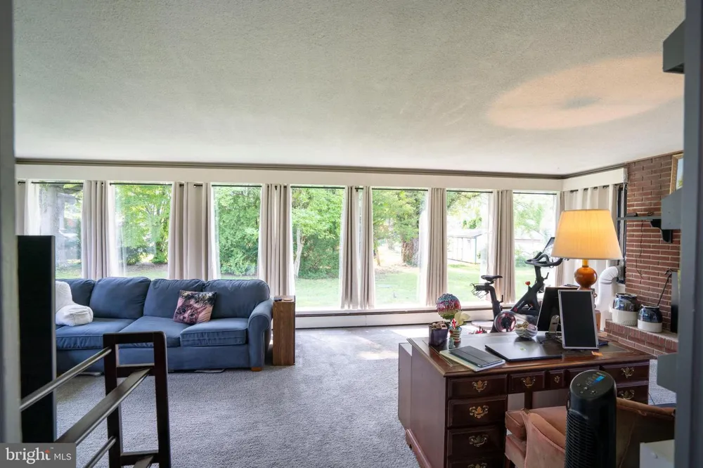 18 SUNSET ROAD Lewistown, PA 17044