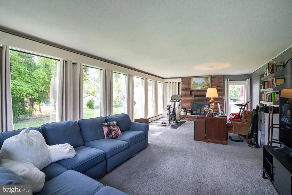 18 SUNSET ROAD Lewistown, PA 17044