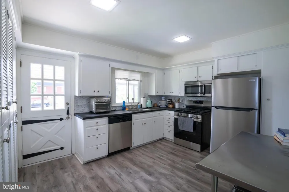 18 SUNSET ROAD Lewistown, PA 17044