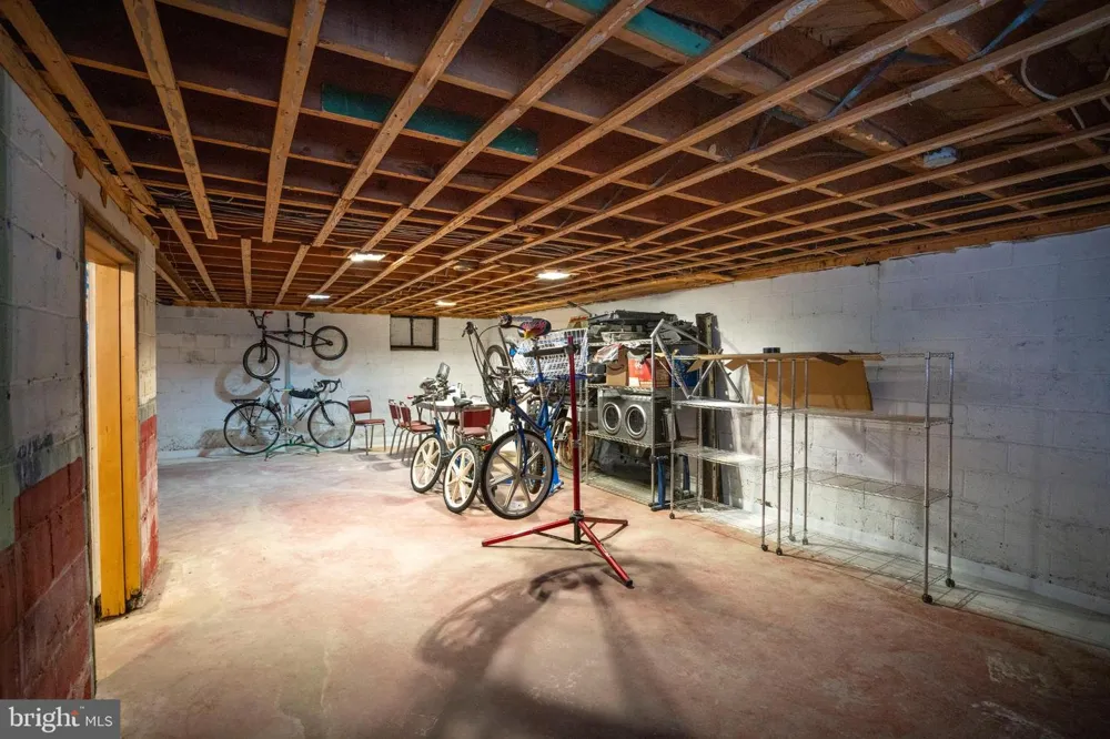 18 SUNSET ROAD Lewistown, PA 17044