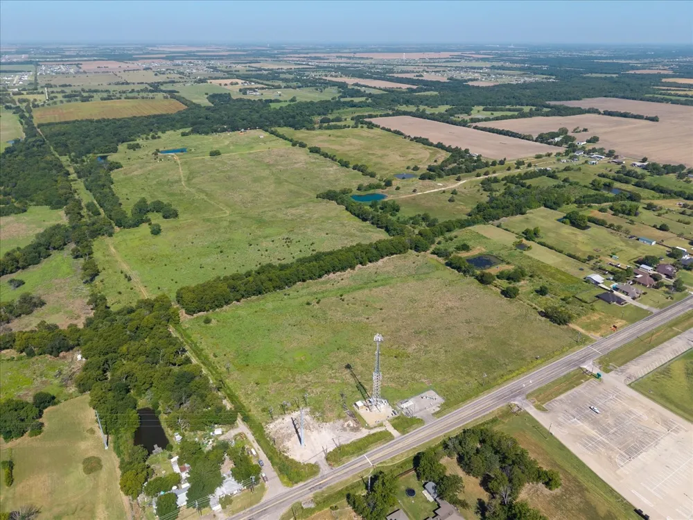 75 FM 36 Caddo Mills, TX 75135