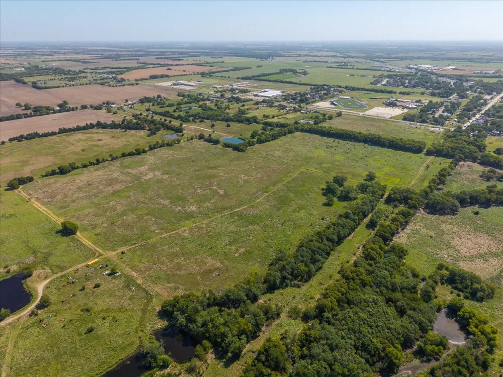 75 FM 36 Caddo Mills, TX 75135