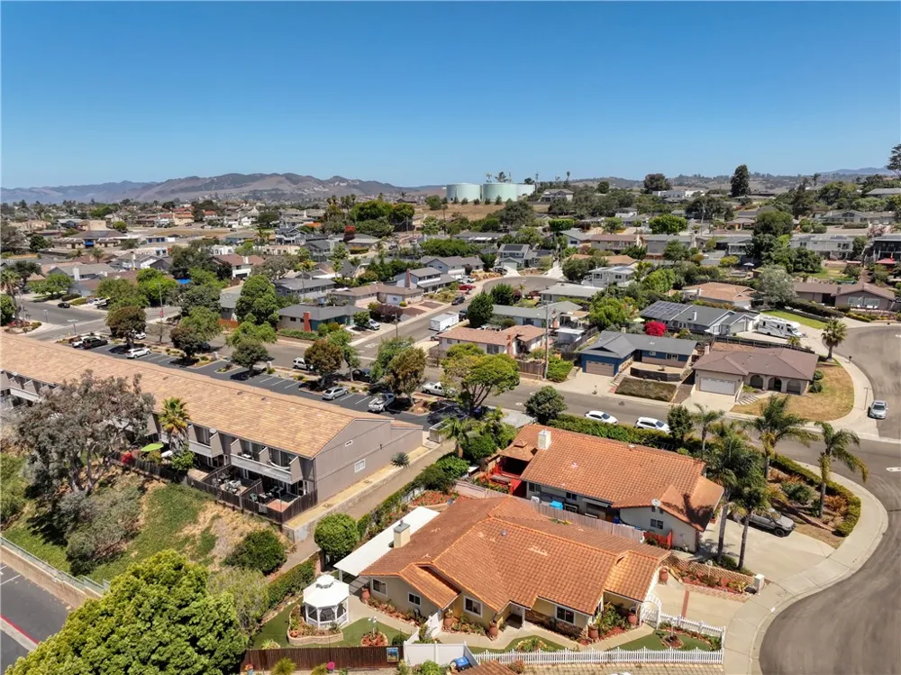 281 Chelsea Court Arroyo Grande, CA 93420