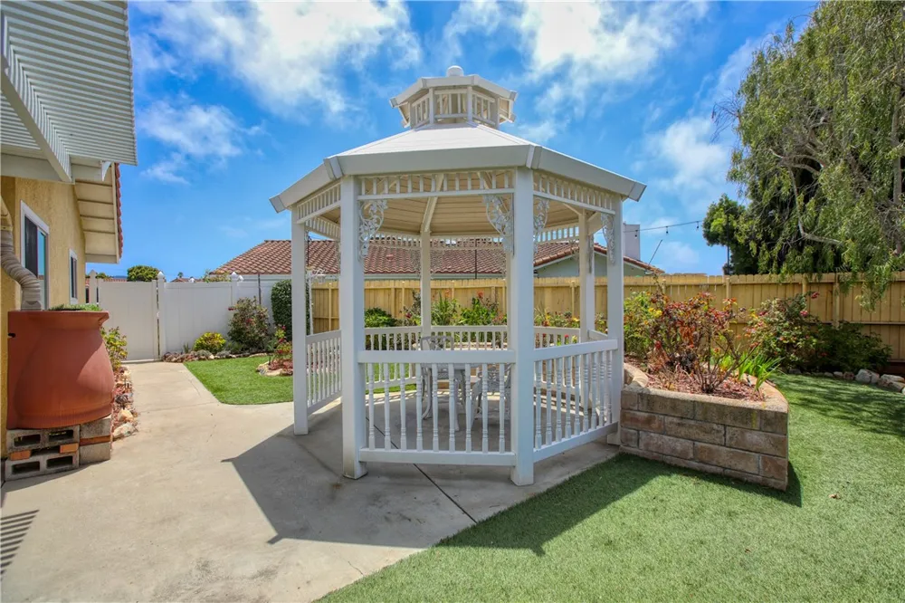 281 Chelsea Court Arroyo Grande, CA 93420