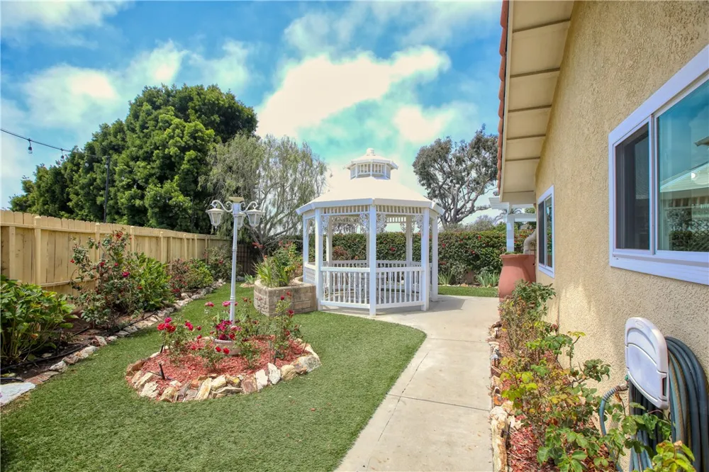 281 Chelsea Court Arroyo Grande, CA 93420