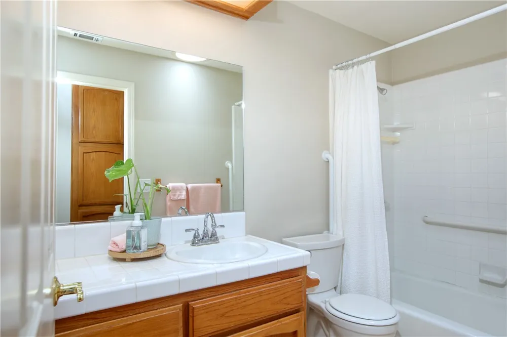 281 Chelsea Court Arroyo Grande, CA 93420