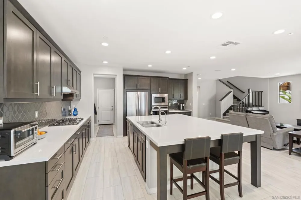 248 Triumph San Marcos, CA 92078