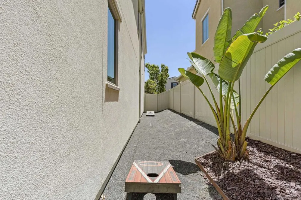 248 Triumph San Marcos, CA 92078