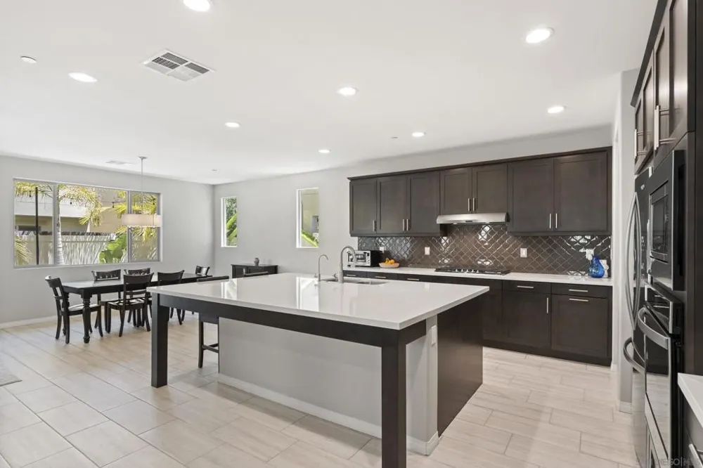 248 Triumph San Marcos, CA 92078
