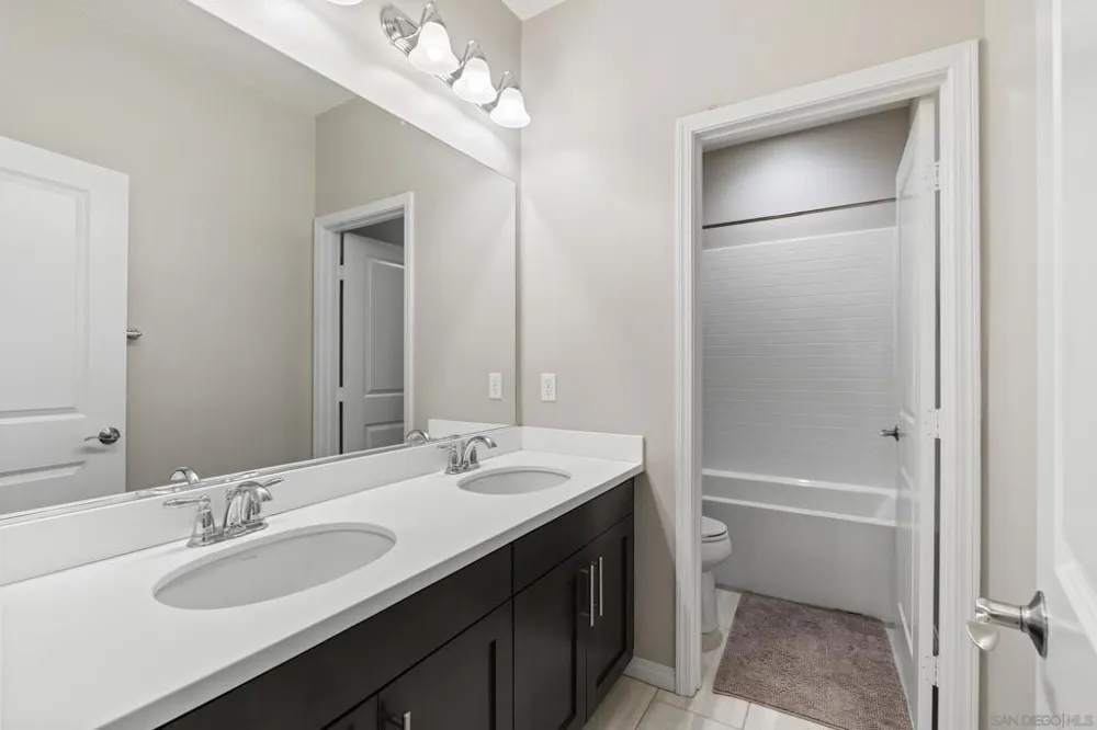 248 Triumph San Marcos, CA 92078