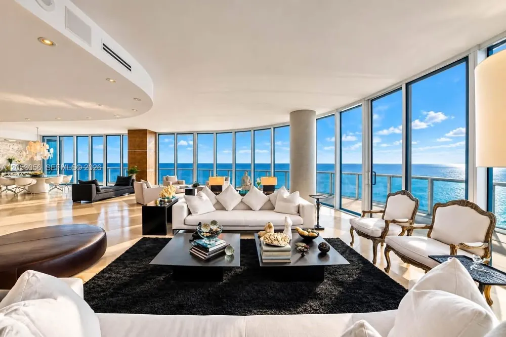 100 S Pointe Dr #2905 Miami Beach, FL 33139