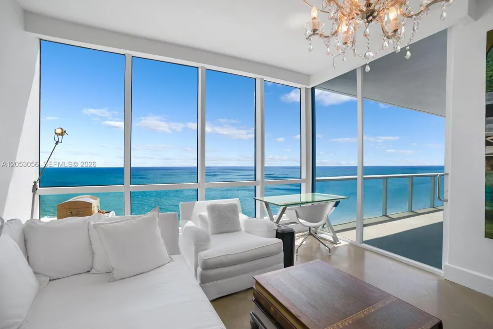 100 S Pointe Dr #2905 Miami Beach, FL 33139