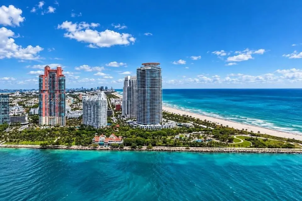 100 S Pointe Dr #2905 Miami Beach, FL 33139