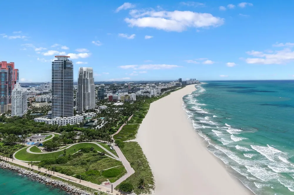 100 S Pointe Dr #2905 Miami Beach, FL 33139