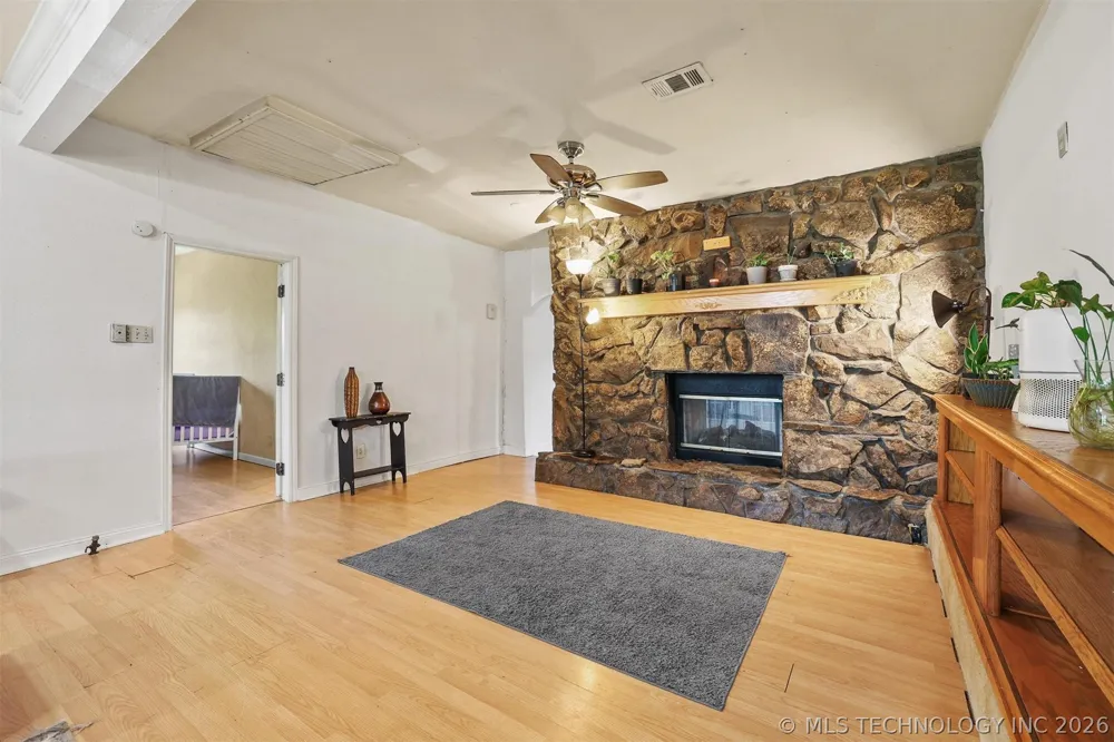 186188 4140 ROAD Moyers, OK 74557