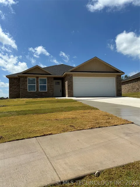 761 Molly Lane
